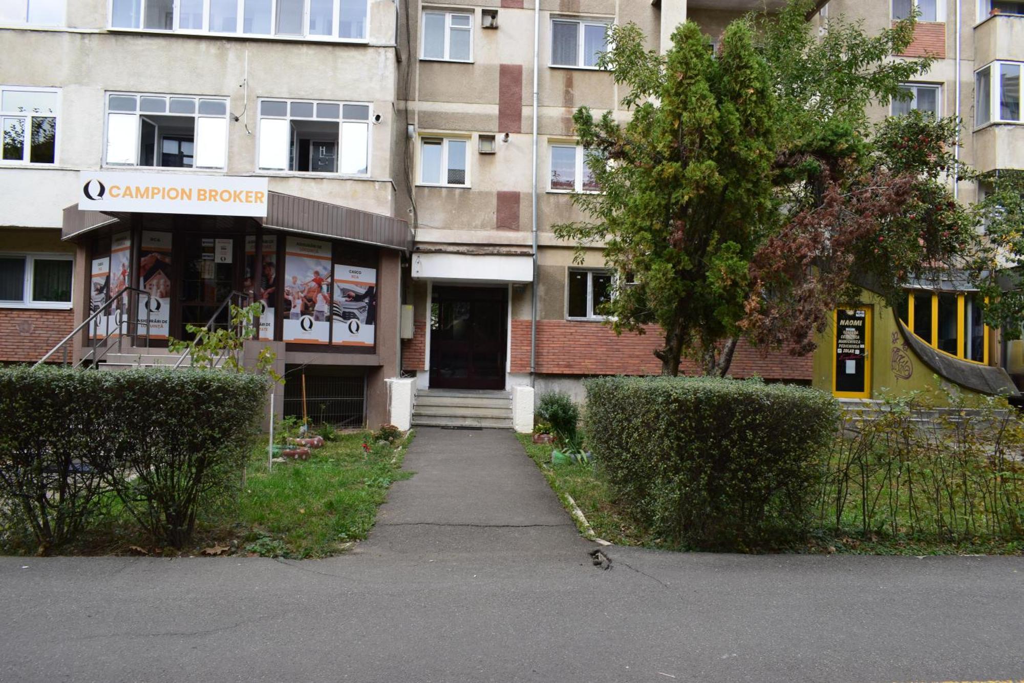 Apartament Modest Traian Rhbm Бая Маре Екстериор снимка